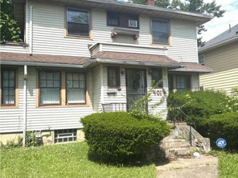 401 Willowwood Drive, Dayton, OH 45405 Photo 1