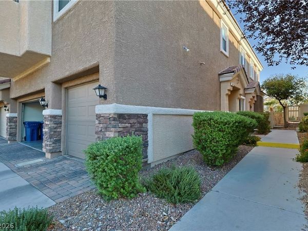 9125 Camp Light Avenue, Unit 101, Las Vegas, NV 89149