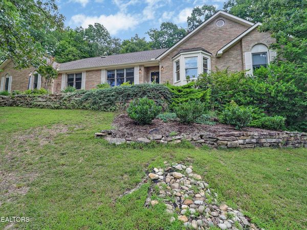17 Milnor Terrace, Crossville, TN 38558