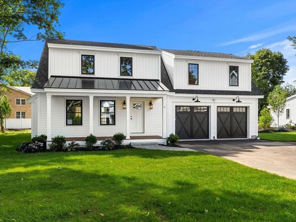 9 Harvey Park, Lynnfield, MA 01940