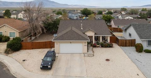 1738 Art Court, Fernley, NV 89408 Photo