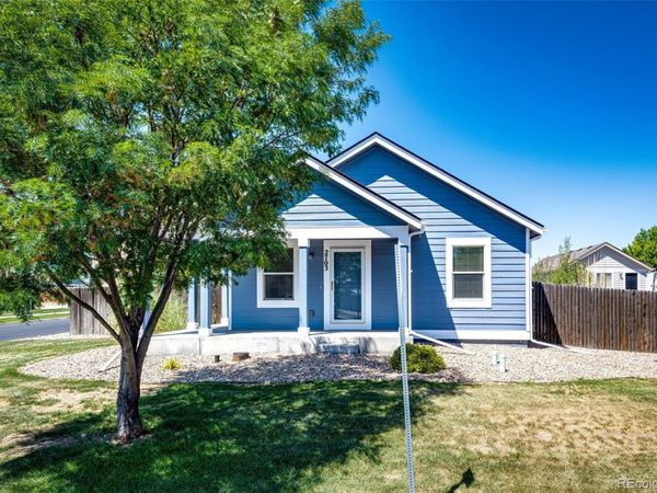 2703 Rose Hill Street , Strasburg, CO 80136