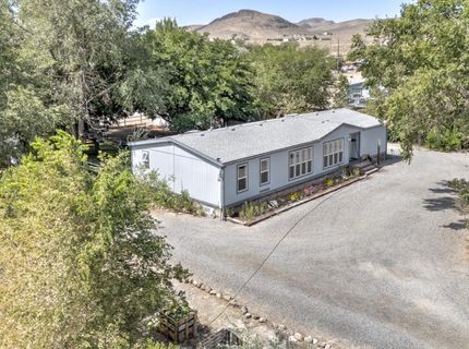1095 W 7th Street, Silver Springs, NV 89429 Photo