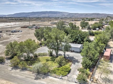 1095 W 7th Street, Silver Springs, NV 89429 Photo