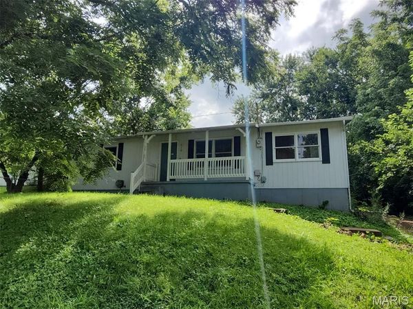 510 Marlowe Street , Fredericktown, MO 63645