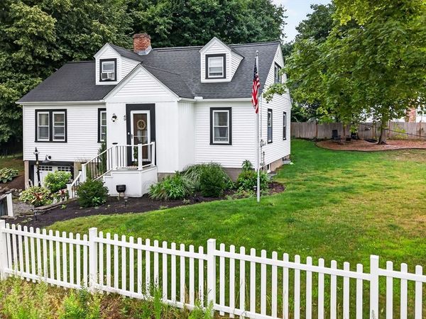 49 Richardson Rd, Fitchburg, MA 01420