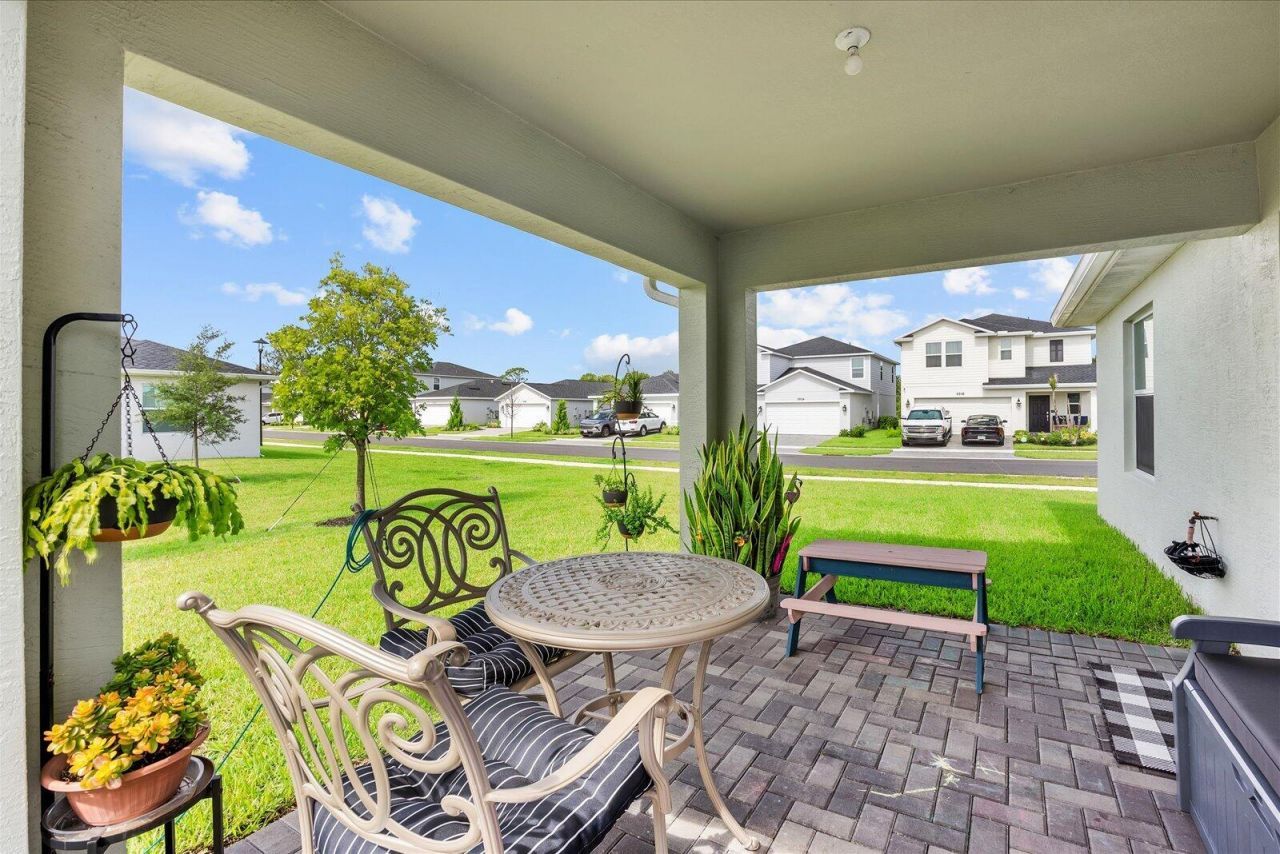 11202 NW Fernbrook Drive, Port Saint Lucie, FL 34987 Photo