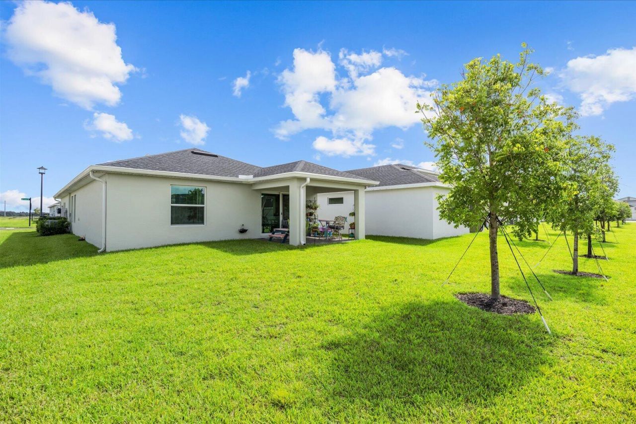 11202 NW Fernbrook Drive, Port Saint Lucie, FL 34987 Photo