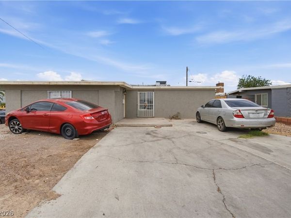 3224 Venus Circle , Las Vegas, NV 89101