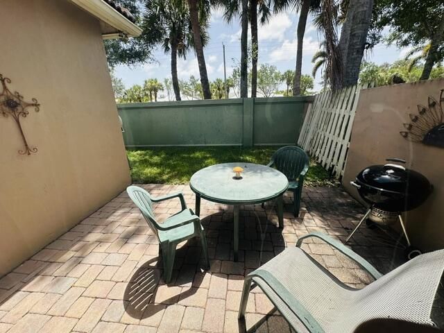 5201 Sancerre Circle, Lake Worth, FL 33463 Photo