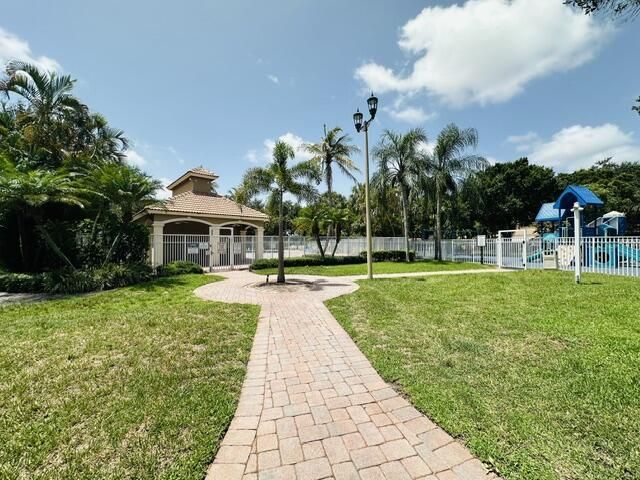 5201 Sancerre Circle, Lake Worth, FL 33463 Photo