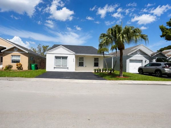 249 SW 159th Avenue, Sunrise, FL 33326