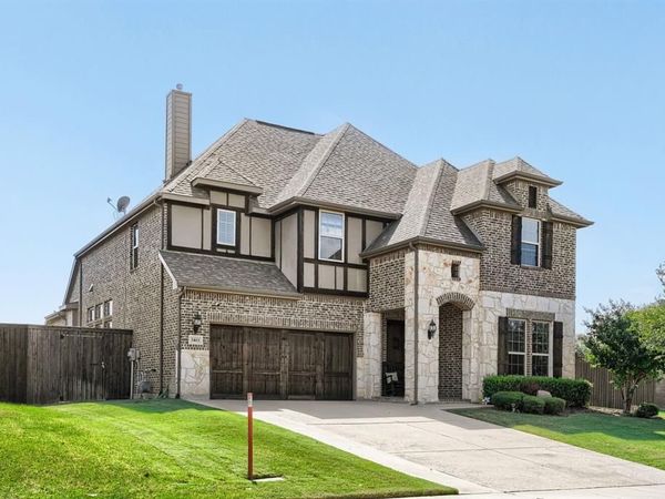3403 Willow Brook Drive, Mansfield, TX 76063