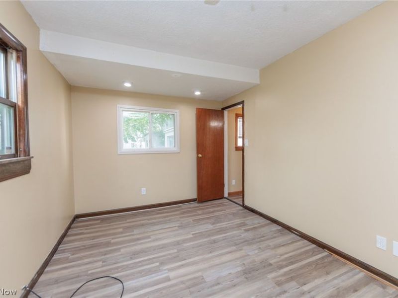 2026 W 89th Street, Cleveland, OH 44102 Photo 12