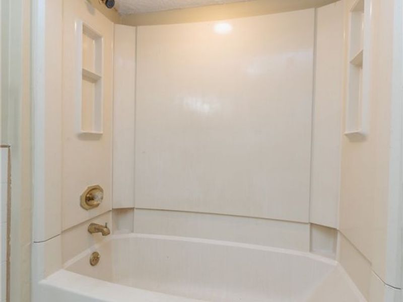 2026 W 89th Street, Cleveland, OH 44102 Photo 14