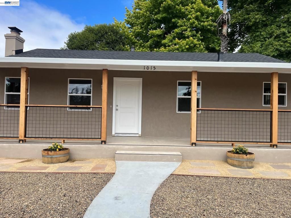 1015 Ruby Court, Santa Rosa, CA 95407 Main Photo