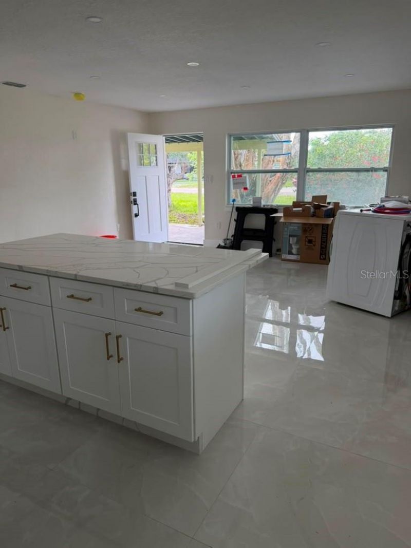 755 N 75th Avenue N, Unit 1, Saint Petersburg, FL 33702 Photo