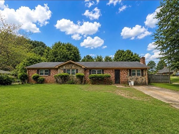 963 Rambling Rose Court NW, Conyers, GA 30012