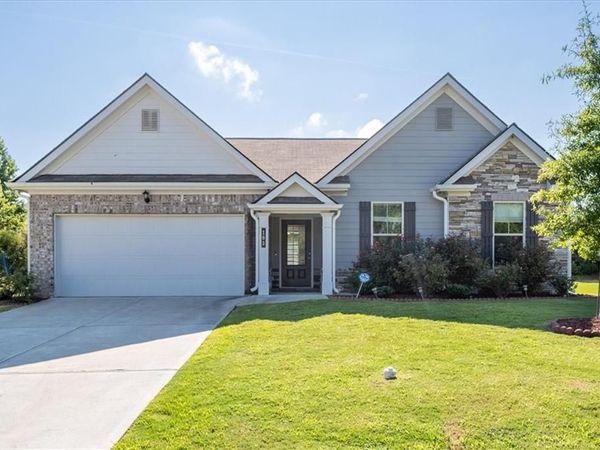103 McGinnis Circle, Calhoun, GA 30701
