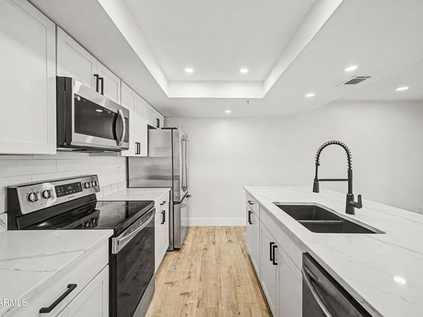 7510 E THOMAS Road, Unit 217, Scottsdale, AZ 85251