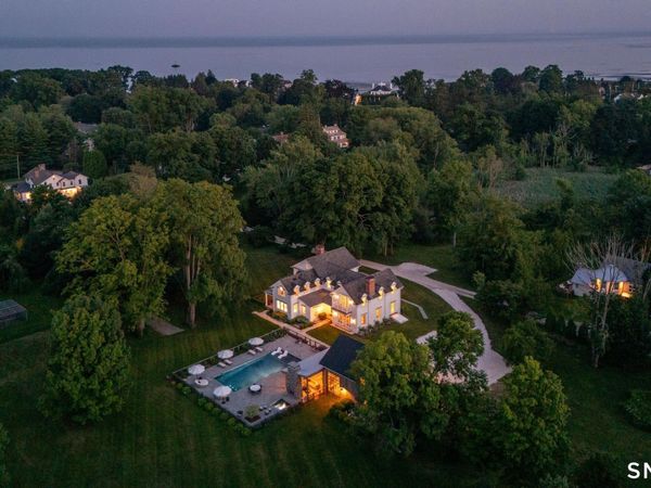 98 Banks, Fairfield, CT 06890