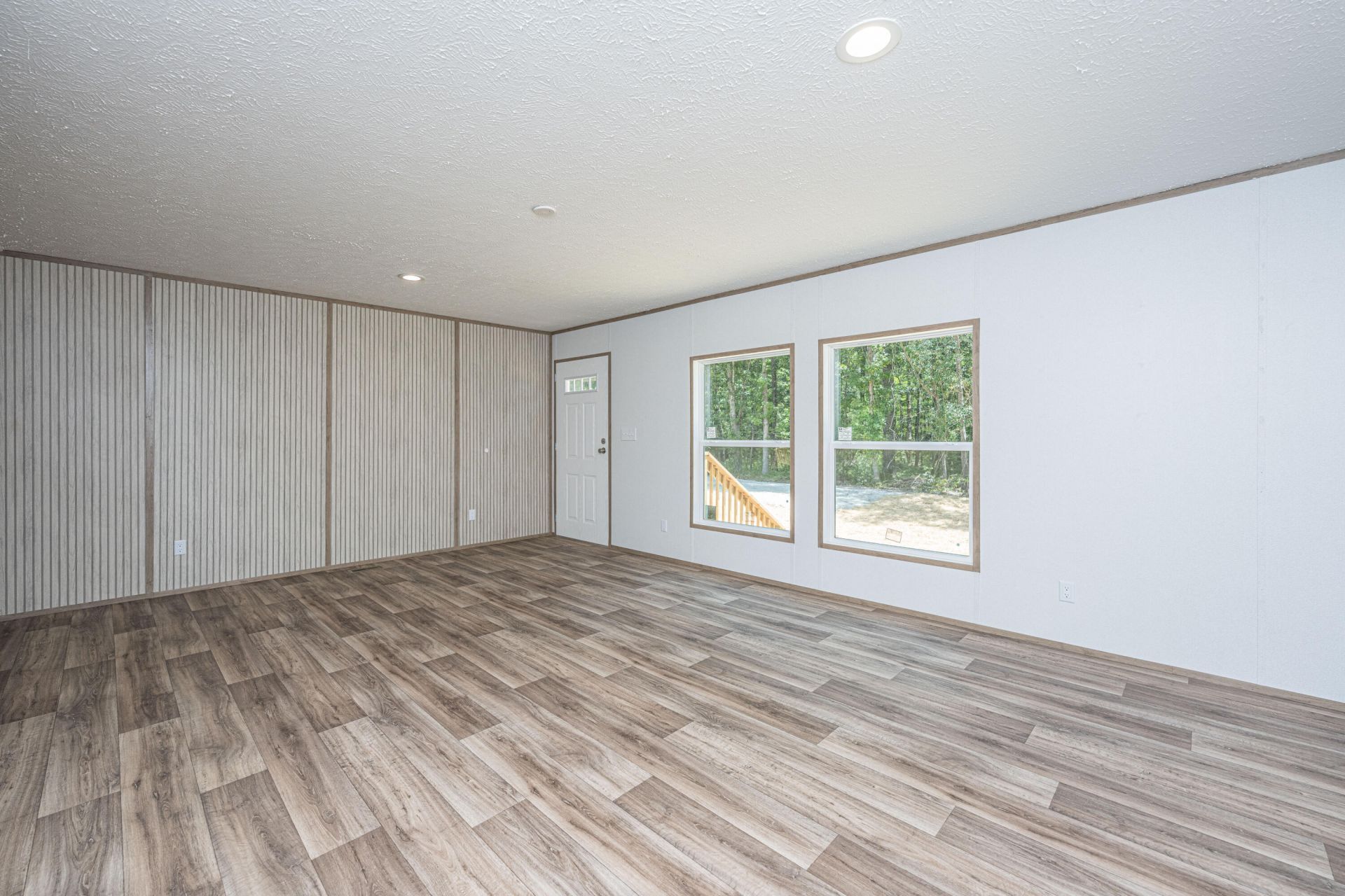 308 Bedford Road Photo 10