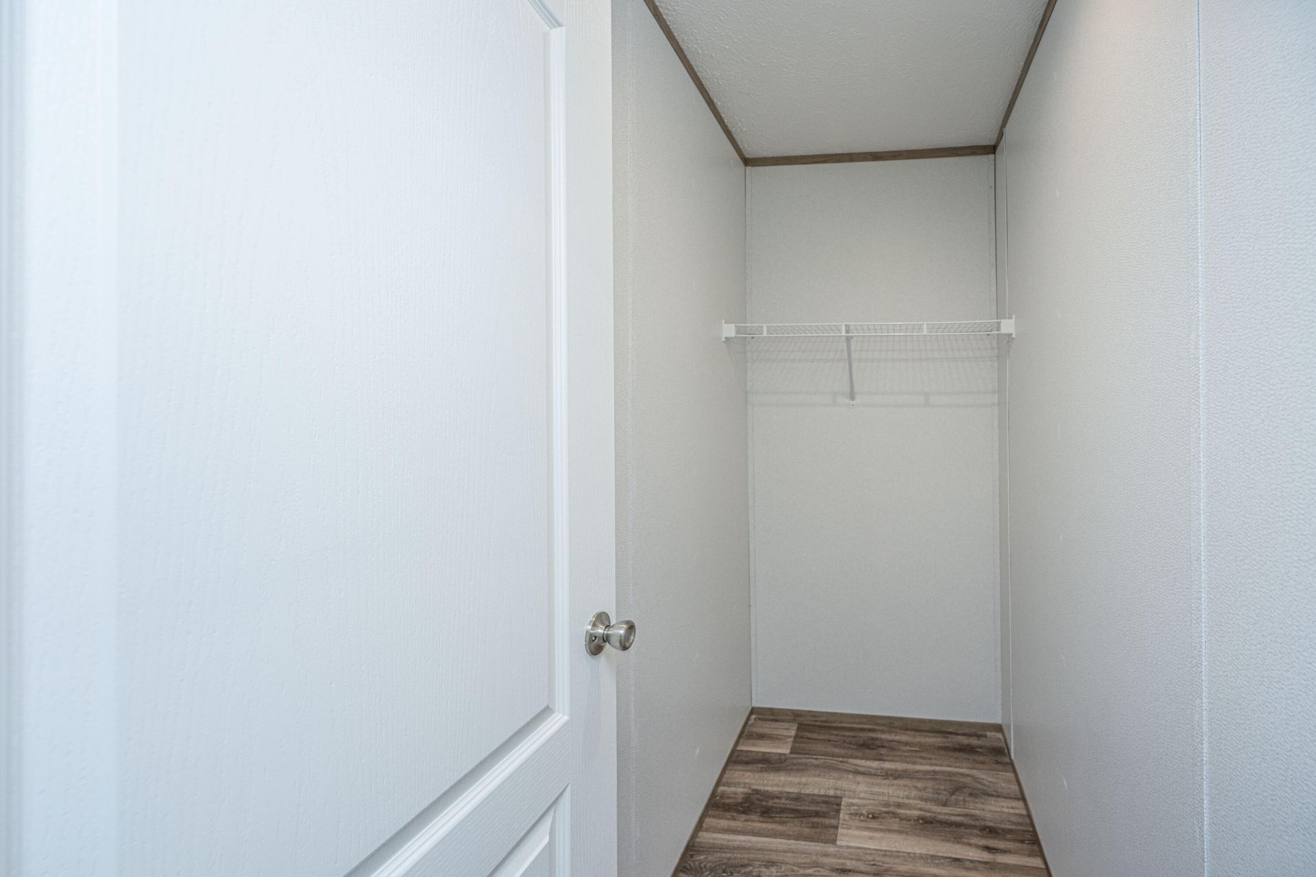 308 Bedford Road Photo 27