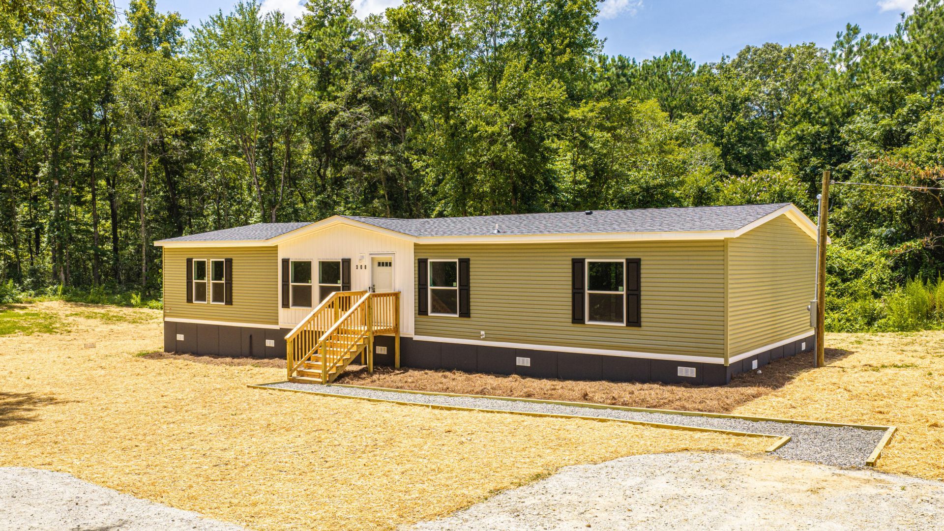 308 Bedford Road Photo 38