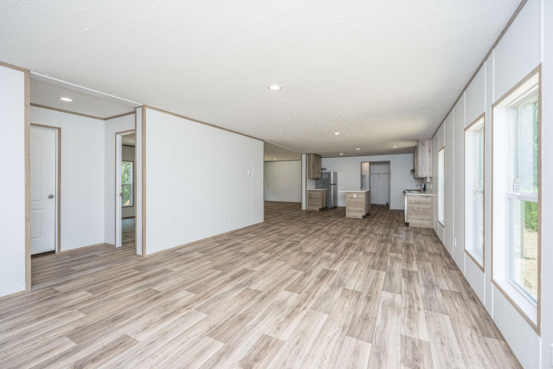 308 Bedford Road Photo 44