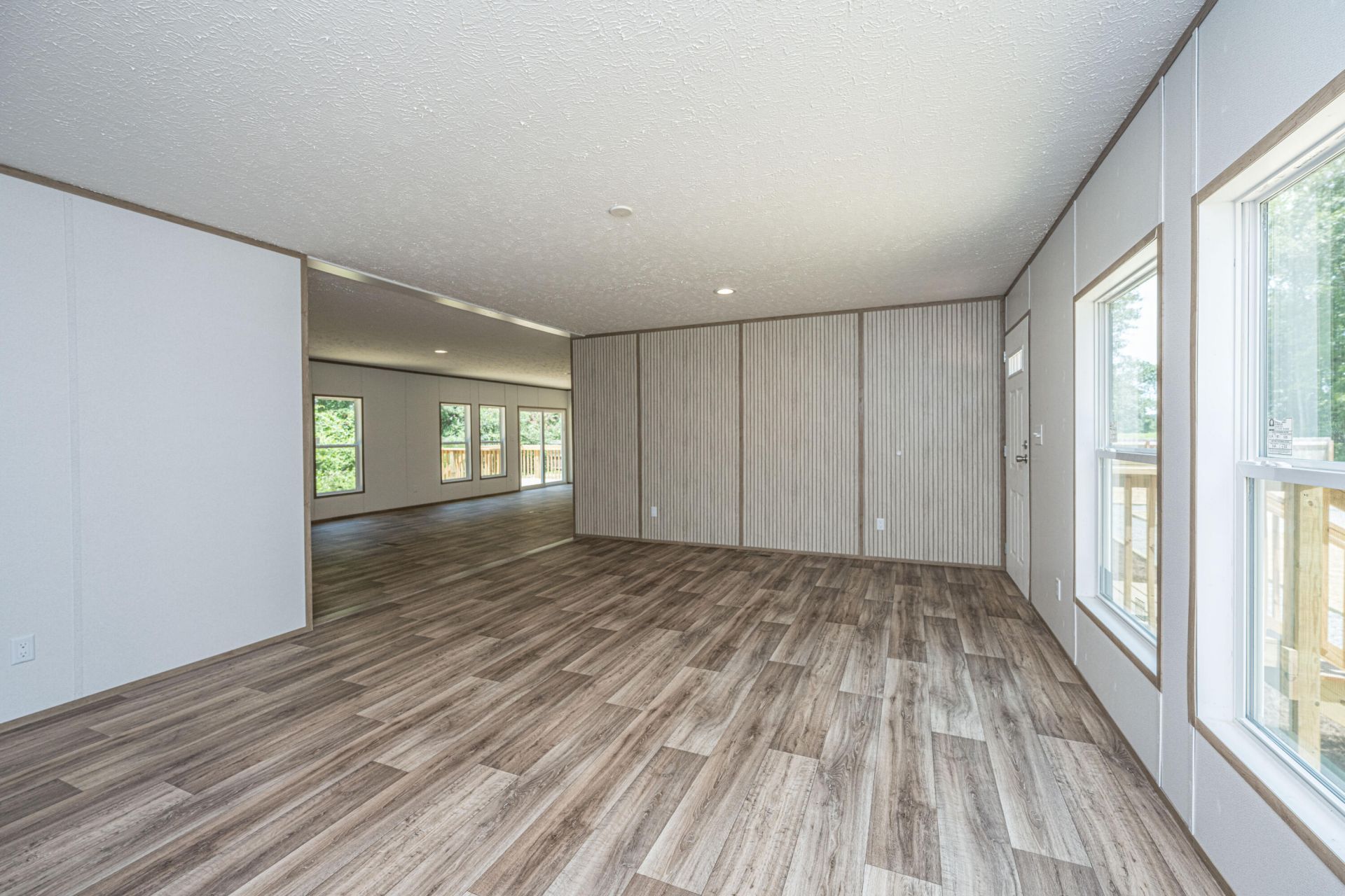 308 Bedford Road Photo 5