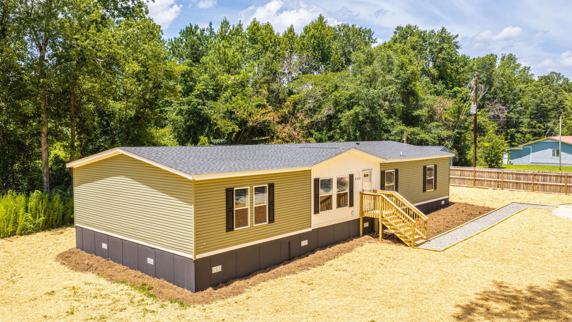 308 Bedford Road Photo 50
