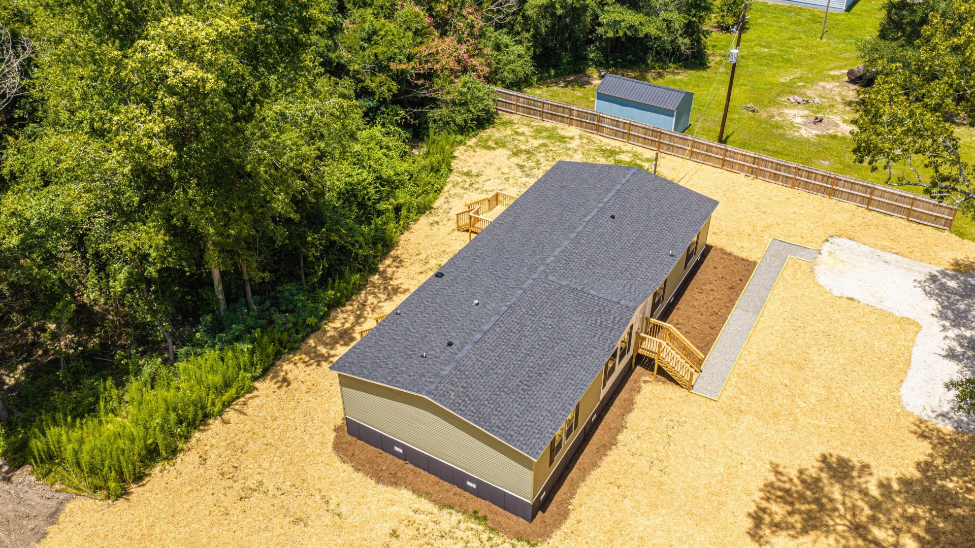 308 Bedford Road Photo 51