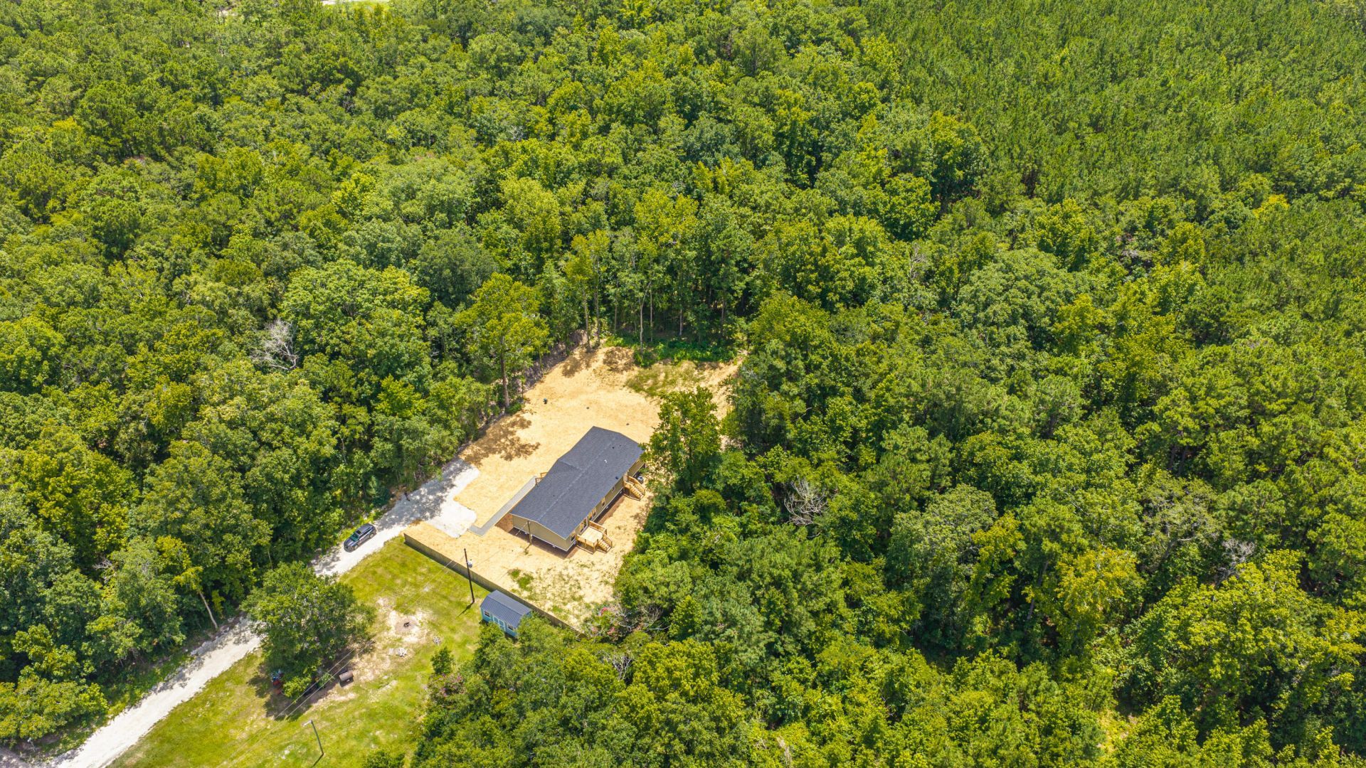 308 Bedford Road Photo 59