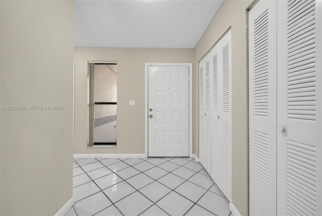 15600 Gauntlet Hall Mnr, Davie, FL 33331 Photo