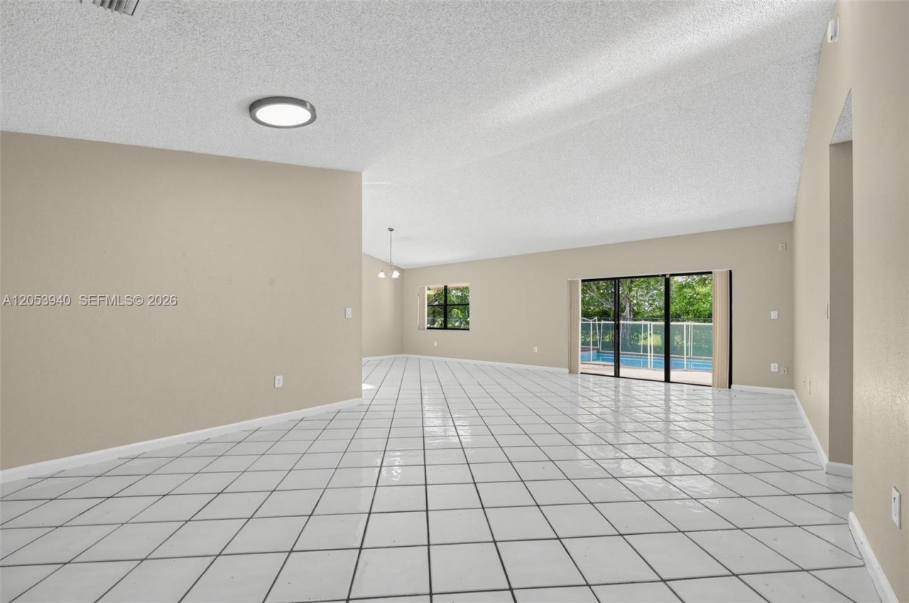 15600 Gauntlet Hall Mnr, Davie, FL 33331 Photo