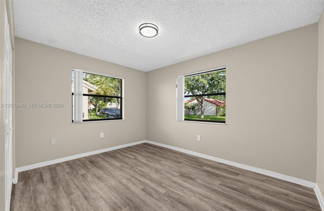 15600 Gauntlet Hall Mnr, Davie, FL 33331 Photo