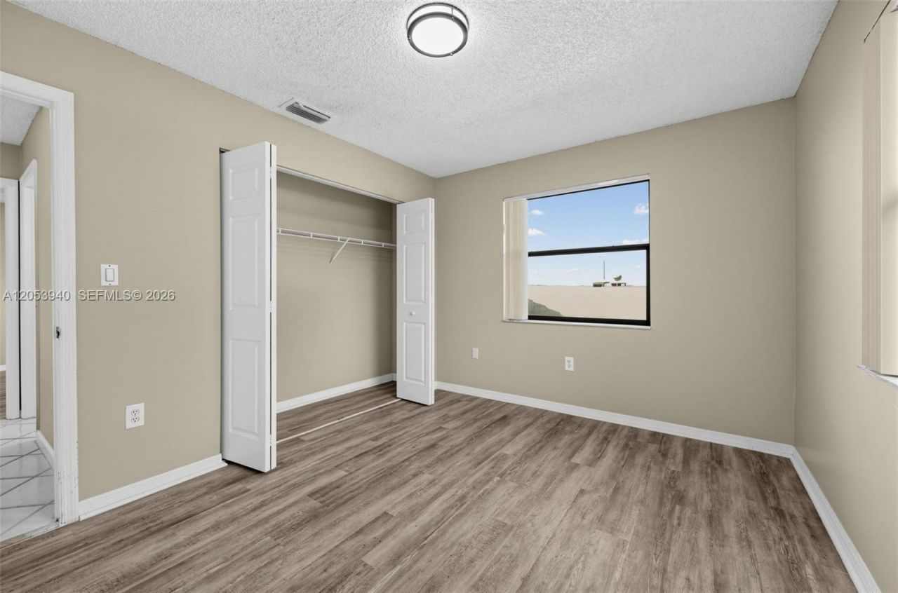 15600 Gauntlet Hall Mnr, Davie, FL 33331 Photo