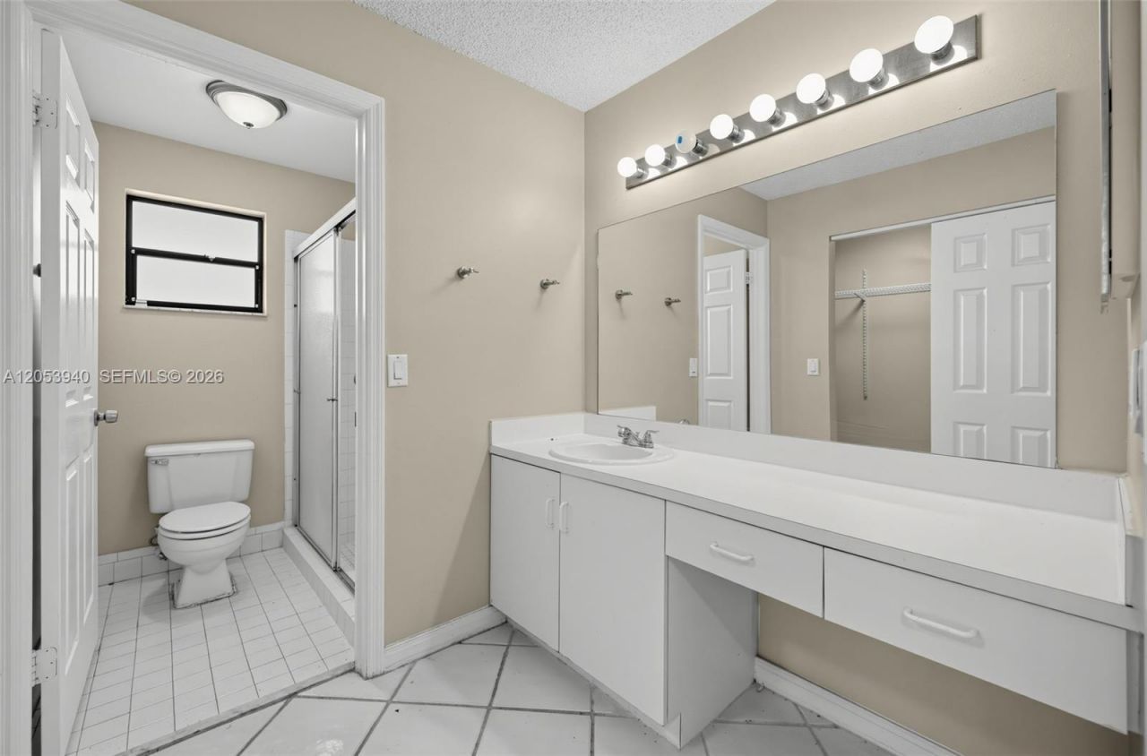 15600 Gauntlet Hall Mnr, Davie, FL 33331 Photo