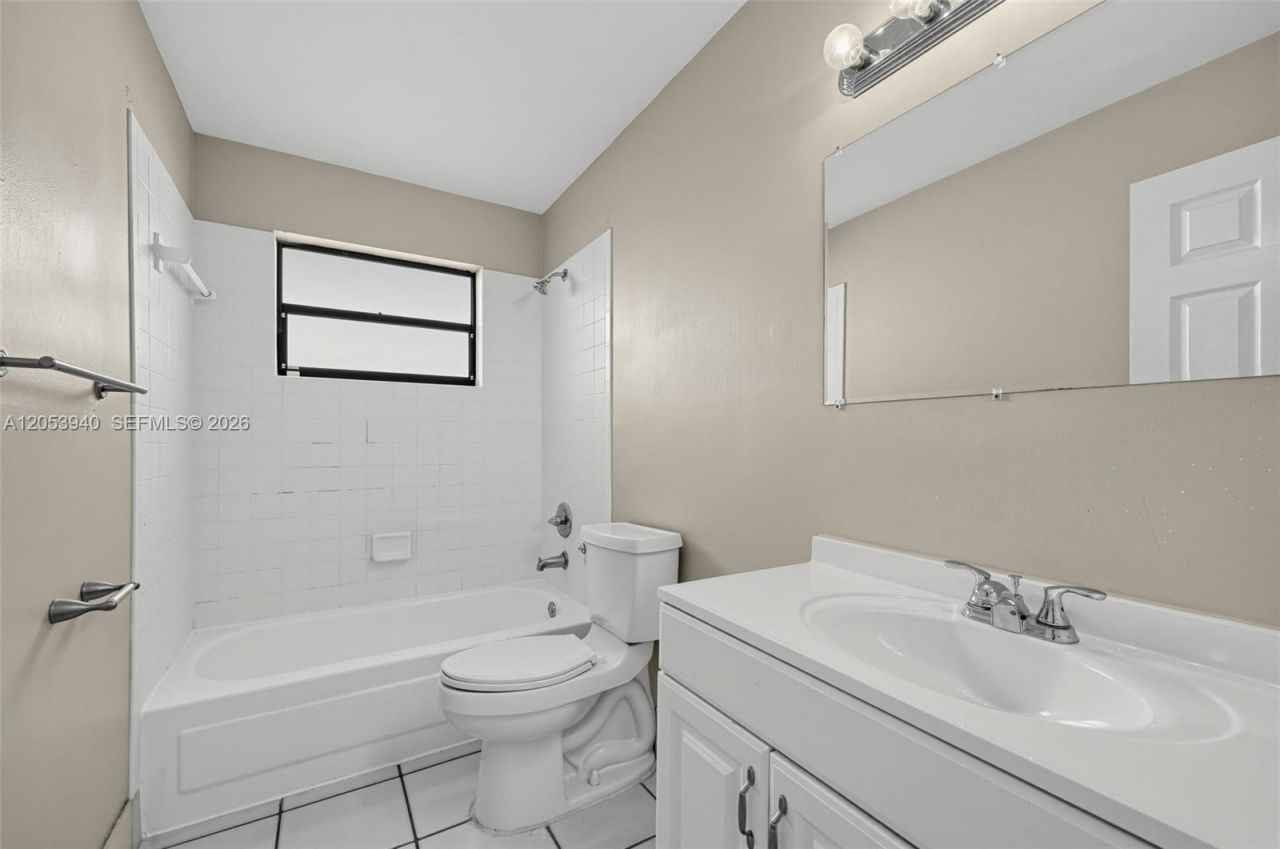 15600 Gauntlet Hall Mnr, Davie, FL 33331 Photo
