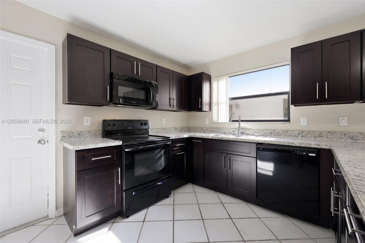 15600 Gauntlet Hall Mnr, Davie, FL 33331 Photo