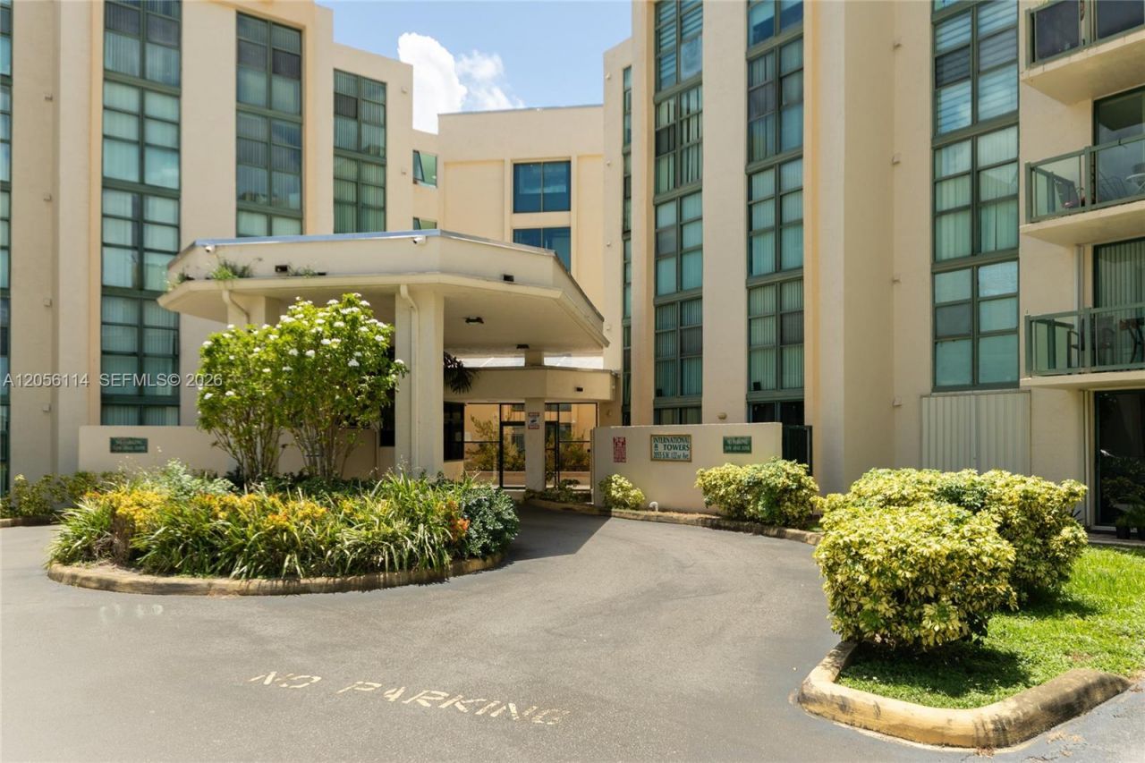 2055 SW 122nd Ave, Unit 406, Miami, FL 33175 Photo