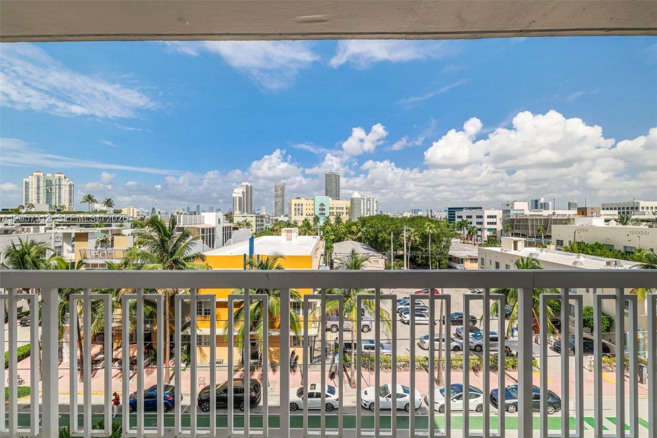 401 Ocean Dr , Unit 602, Miami Beach, FL 33139 Photo