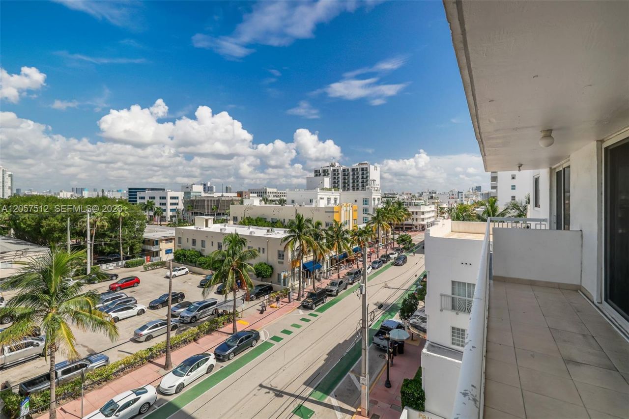 401 Ocean Dr , Unit 602, Miami Beach, FL 33139 Photo