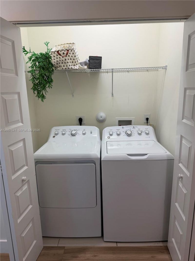 10218 NW 76th Ter , Doral, FL 33178 Photo