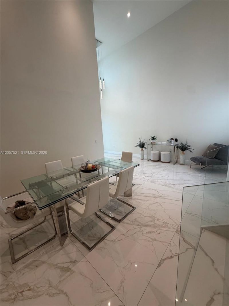 10218 NW 76th Ter , Doral, FL 33178 Photo