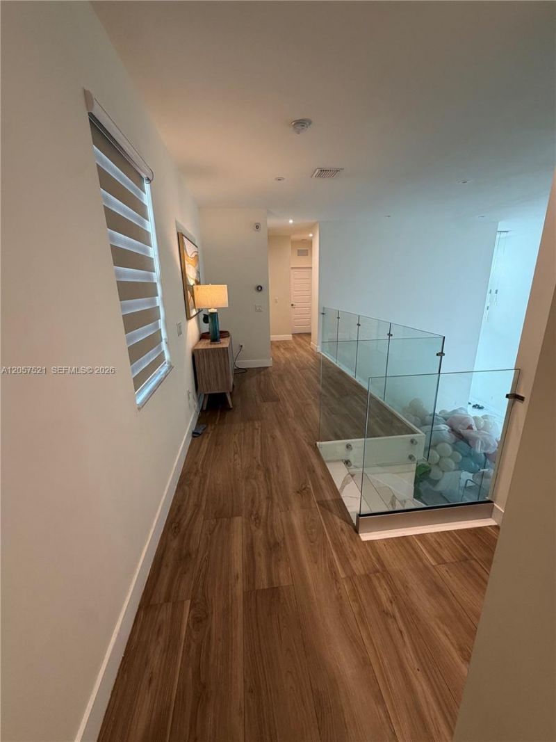 10218 NW 76th Ter , Doral, FL 33178 Photo