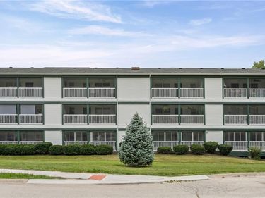 2317 NE 68th Street, Gladstone, MO 64118