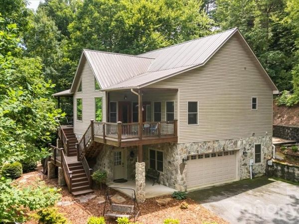 179 Rock Spring Road , Lake Lure, NC 28746
