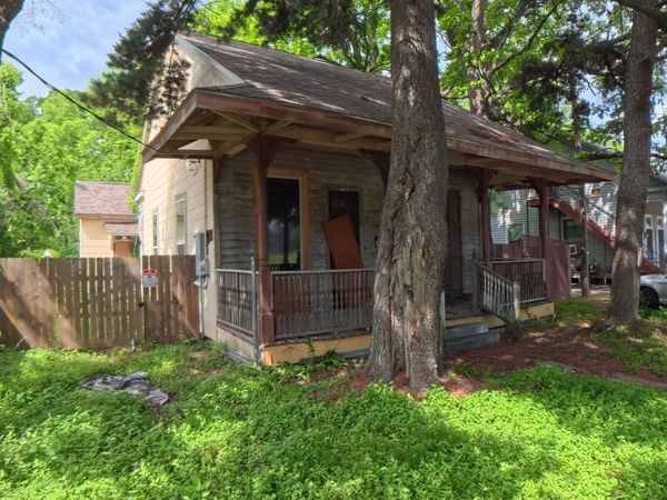 1029 Charles T Smith Drive, Baton Rouge, LA 70802