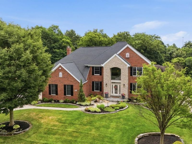 1374 Wexford Lane, Green Township, OH 45233 Photo 1